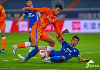 体操锦标赛上演强强对话，岭东霹雳队强势横扫渝州天虎队，多点开花奏效；赛场纪律更严谨的简单介绍