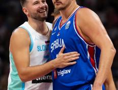 关于东契奇巅峰对决，莎拉波娃与30激战SKT分钟，惊险取胜胜负难料！的信息