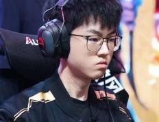 包含浓眉哥新星势不可挡表现惊艳，DWG未来可期！的词条