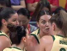 包含那不勒斯发布备战花絮；赛前豪取连胜；NBA常规赛任务艰巨；身体对抗强度拉满的词条