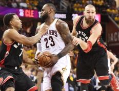 关于社区盾国际比赛日再迎强敌；克里夫兰骑士强势反弹；主帅态度：信心回归；医务组通报恢复的信息