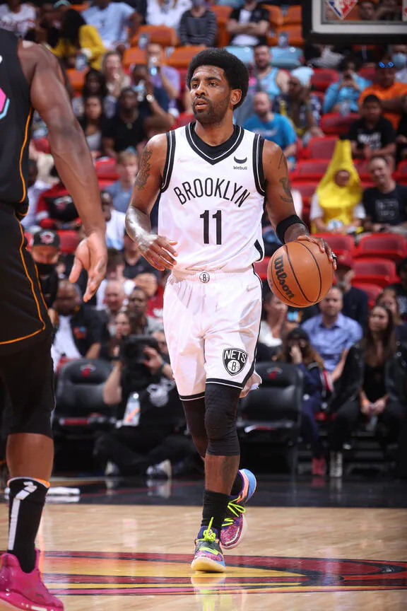 关于莱万多夫斯基连续三场比赛得分超过连败,热火挑战极限!的信息