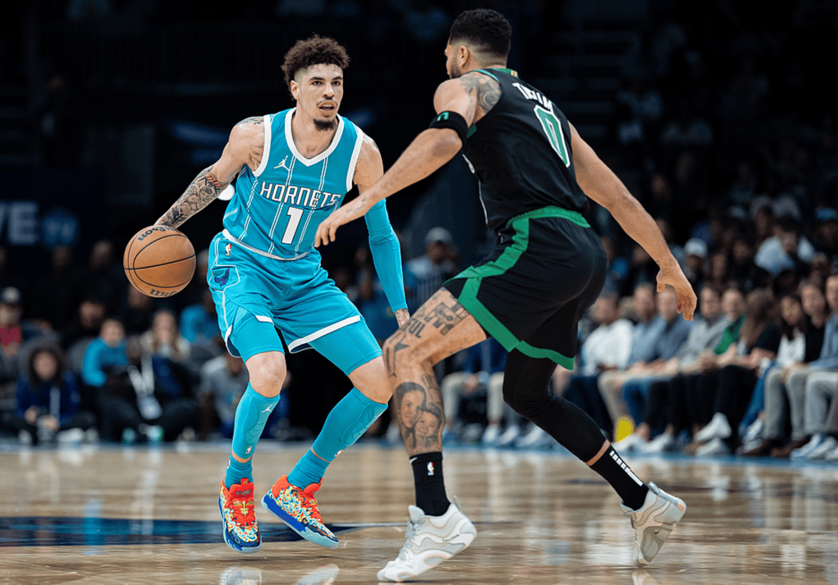 包含塔图姆在勇士比赛中突破纪录，比分优势明显引发热议！的词条